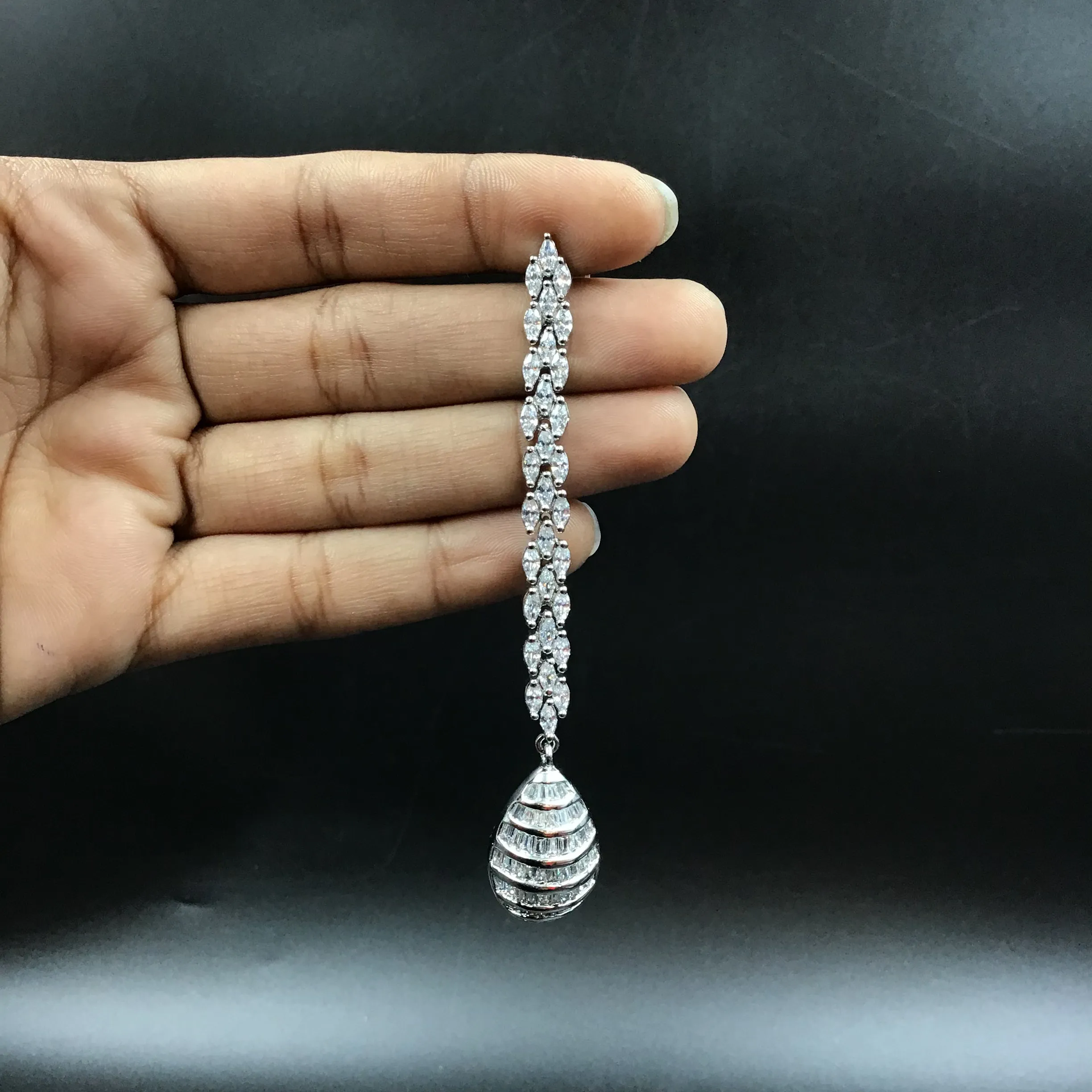 Danglers Zircon/AD Earring 6053-08