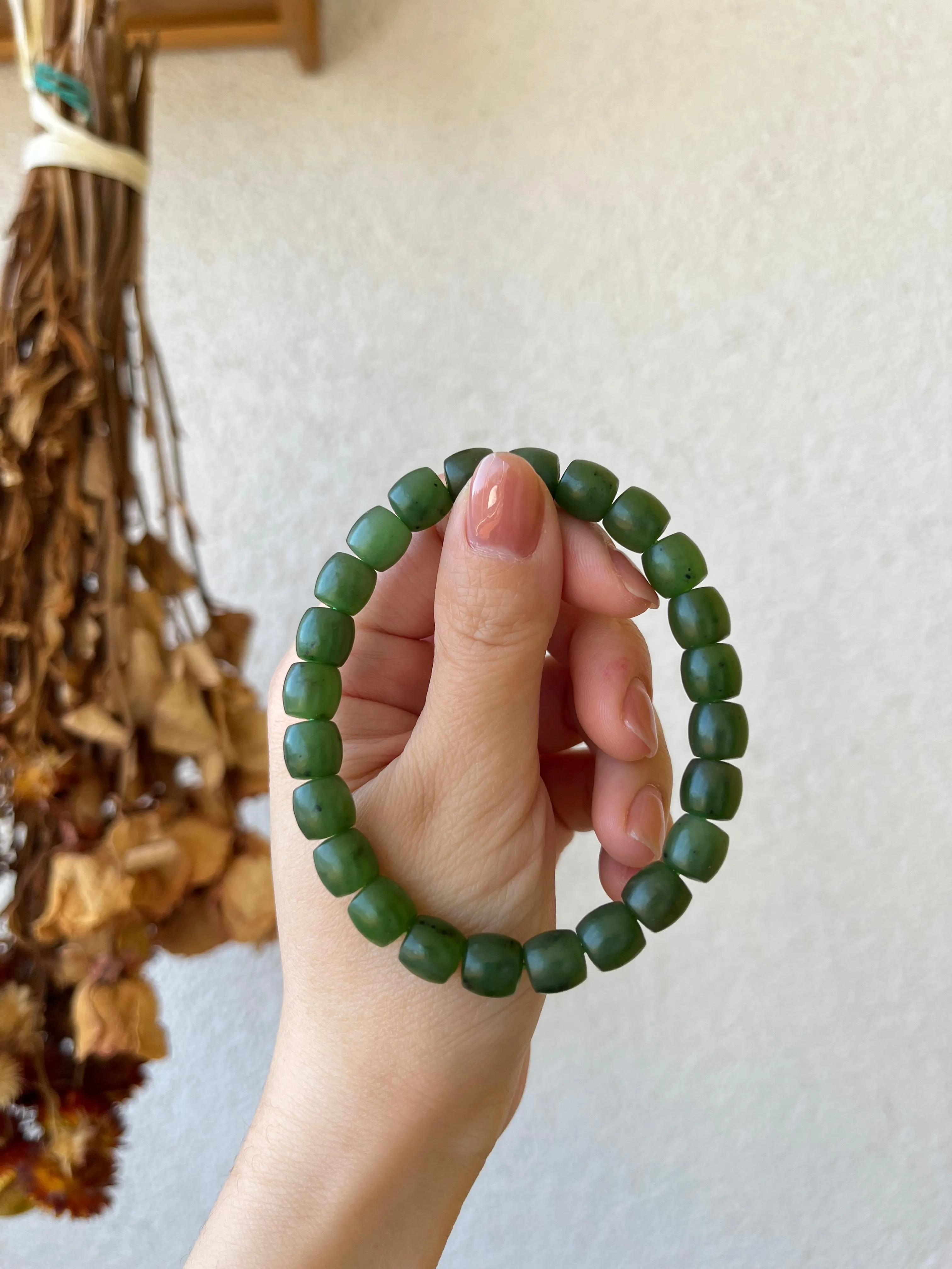 Green Nephrite Jade Beaded Bracelet (8mm x 8mm)