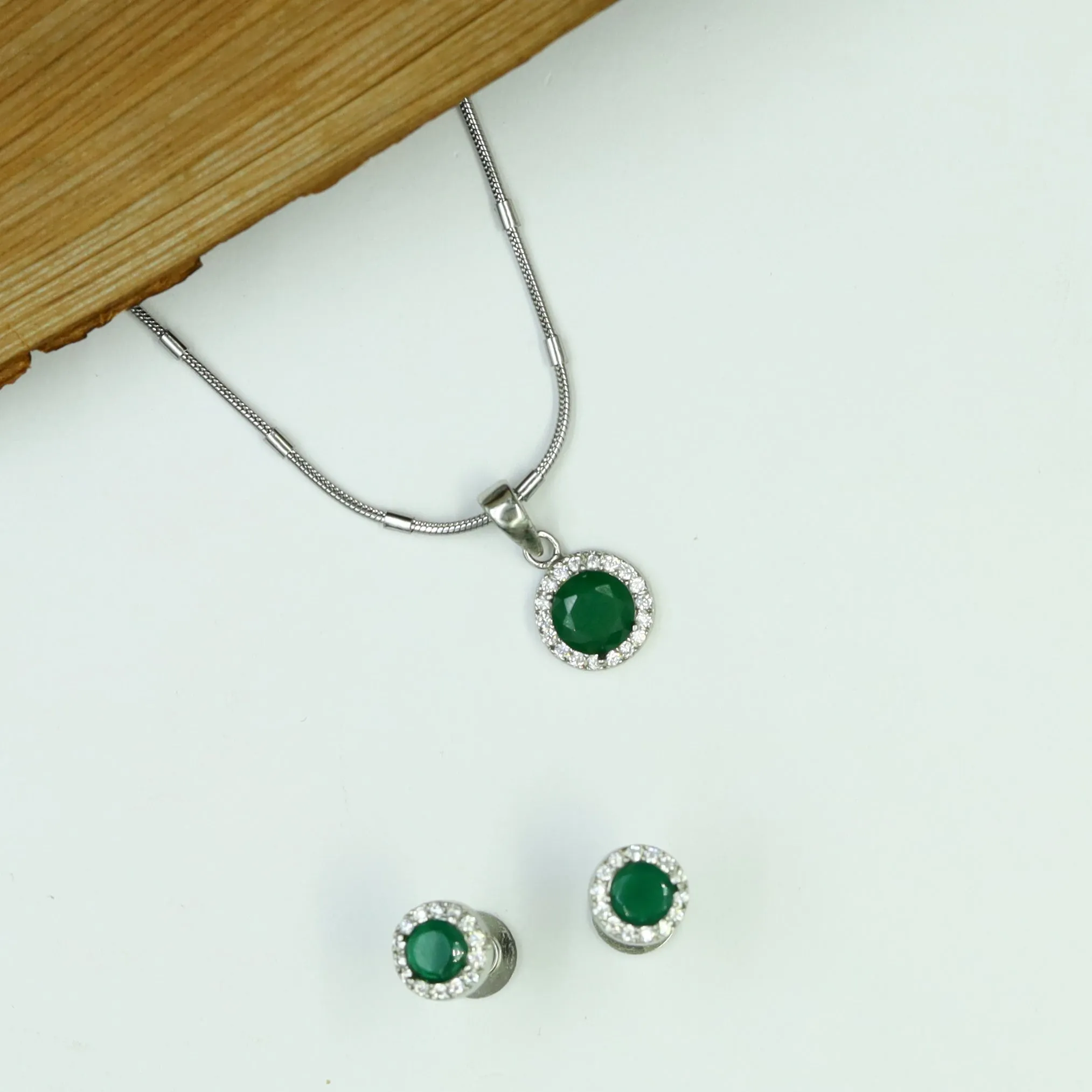Light Zircon/AD Pendant 10509-28
