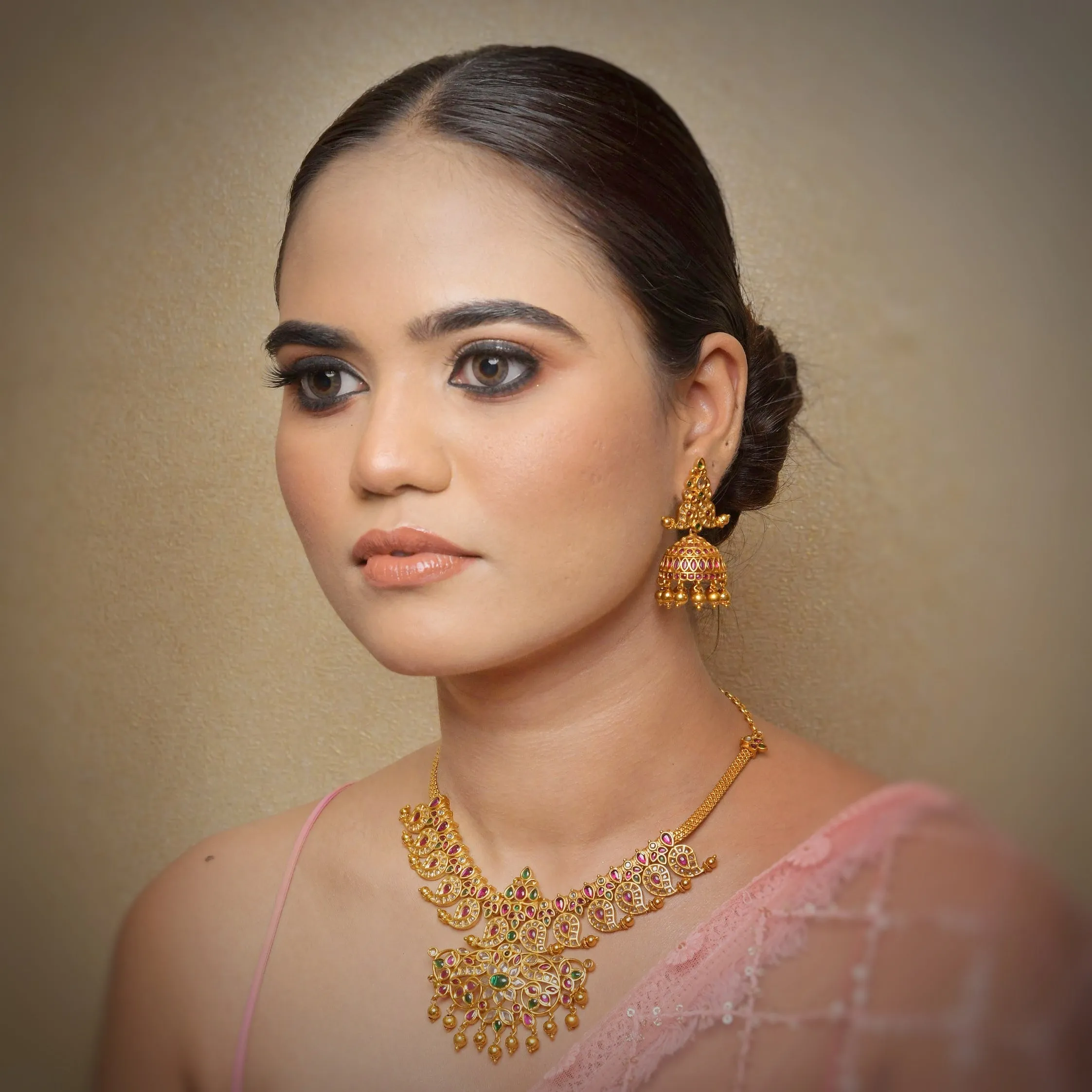 Ruby Green Gold Look Necklace Set 16697-3844