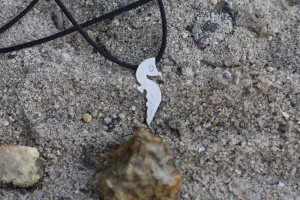 Sterling Silver Seahorse Pendant